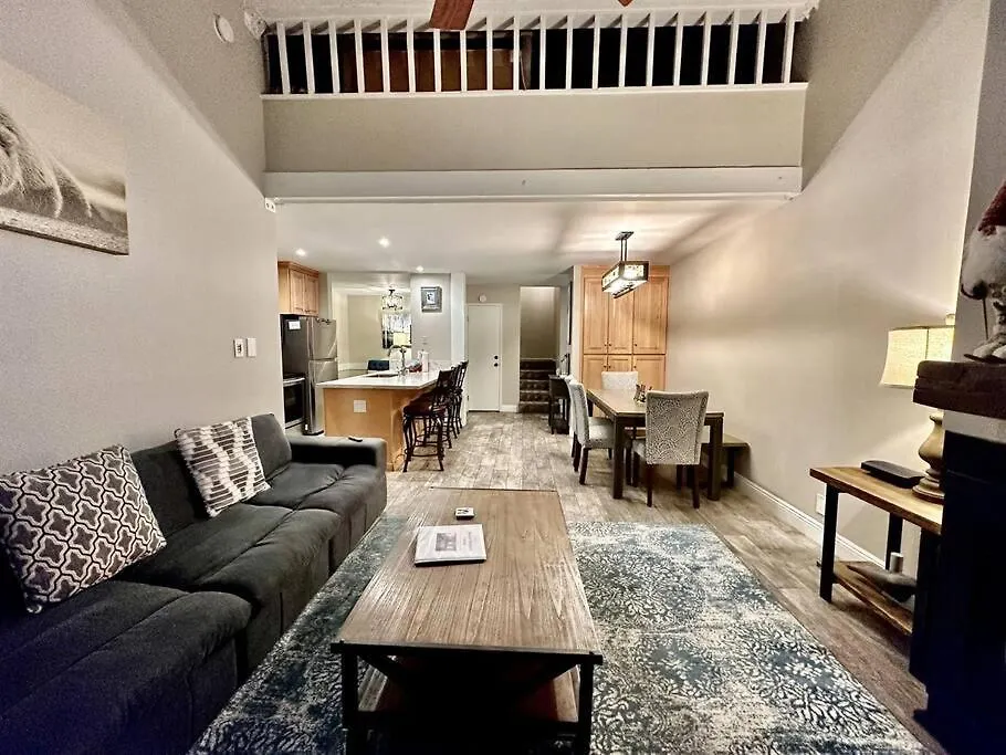 Rustic Modern Condo - Close To Village - Sleeps 10 Mammoth Lakes Verenigde Staten